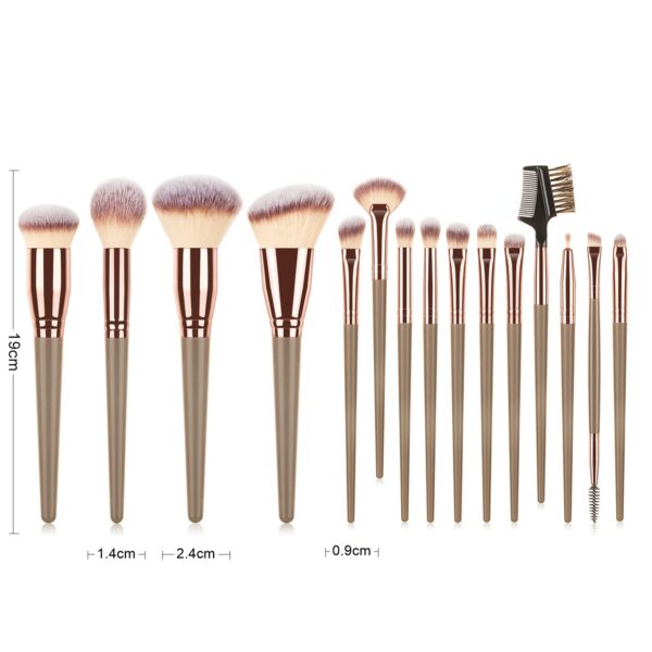 Professional makeup brush set/প্রিয়াম কোয়াটি মেক-আপ ব্রাশ সেট - Image 5